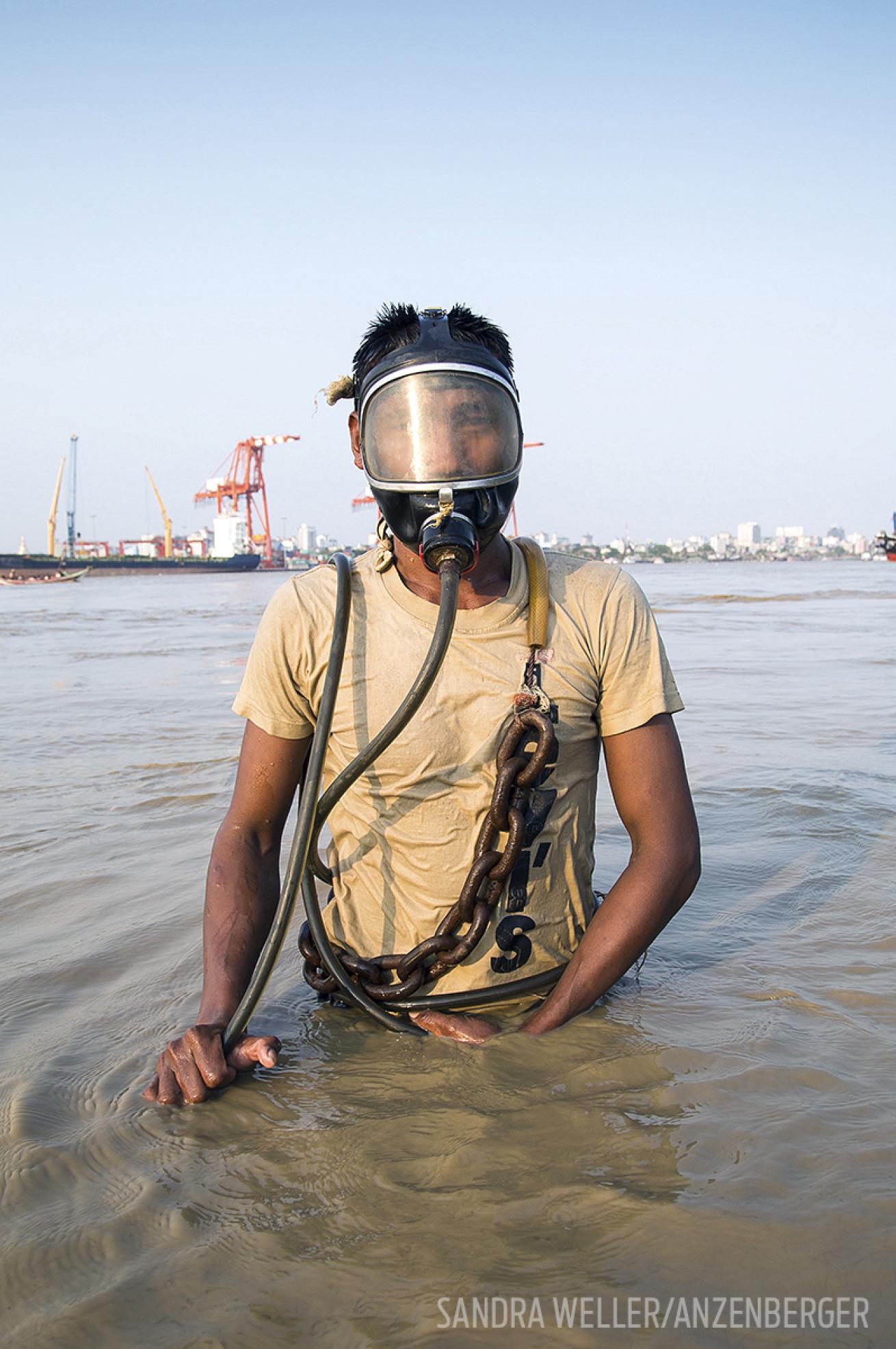 myanmar salvage scuba divers