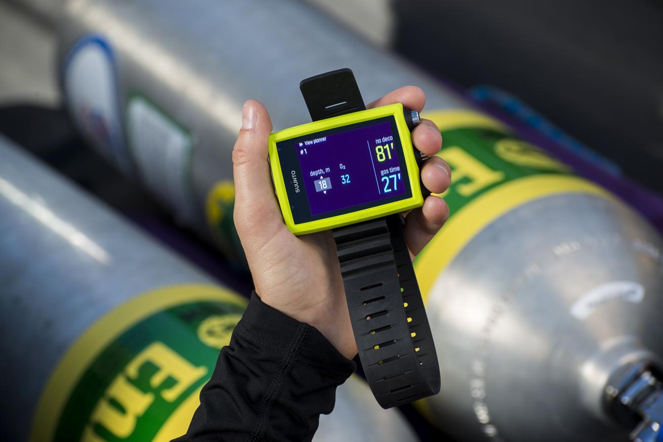 a dive computer looking at nitrox