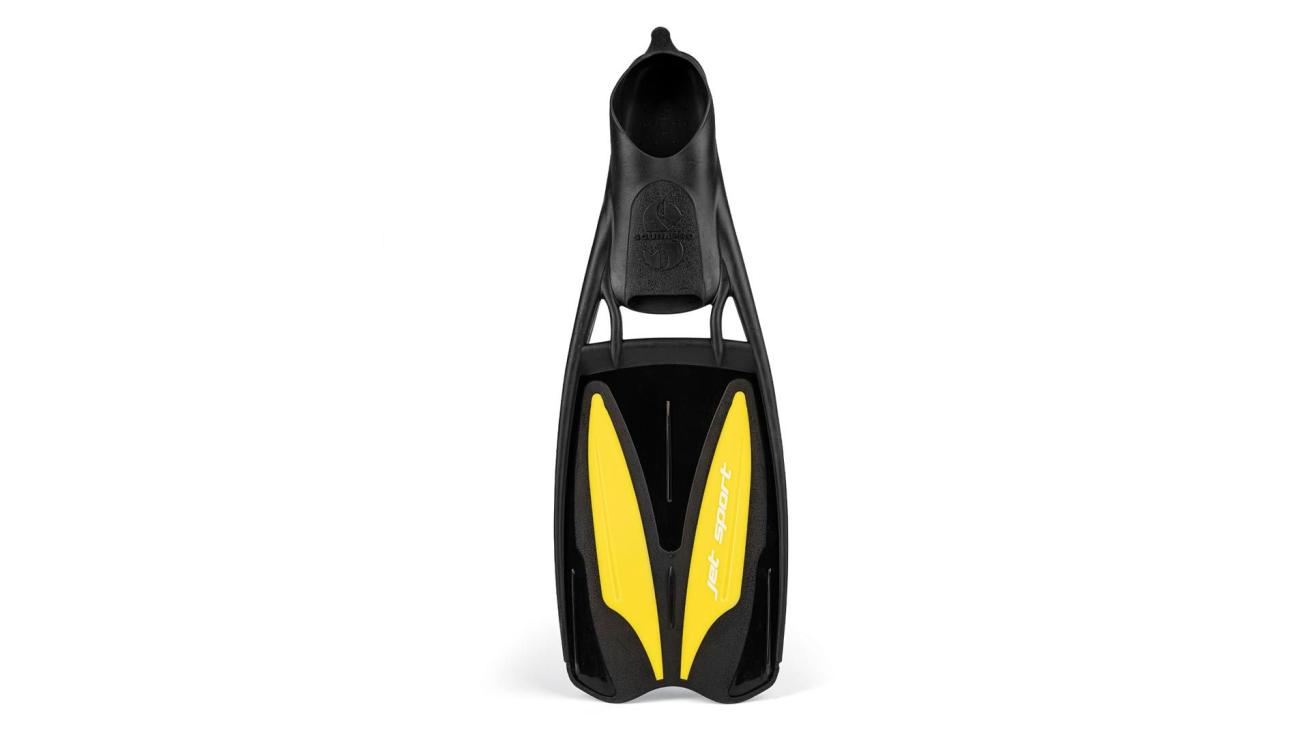 Lightweight fin delivers propulsion, maneuverability, and barefoot comfort