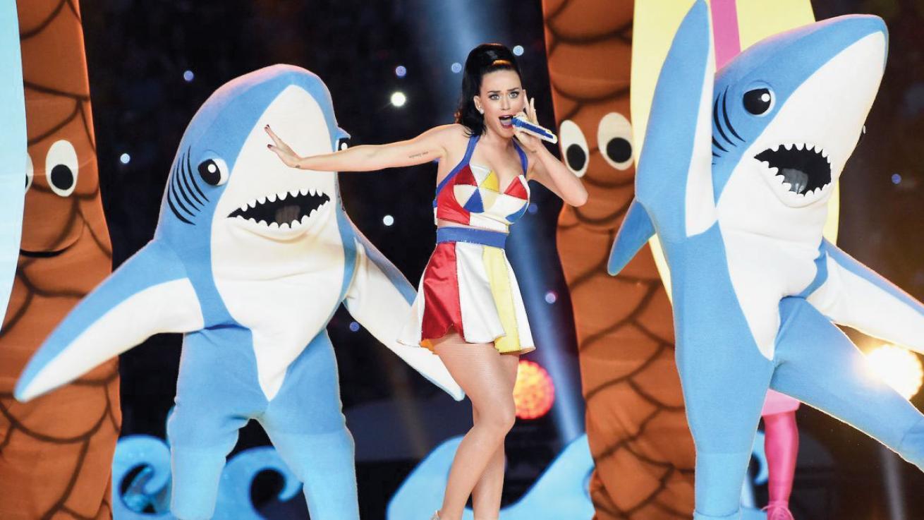 LEFT SHARK TAKES CENTER STAGE