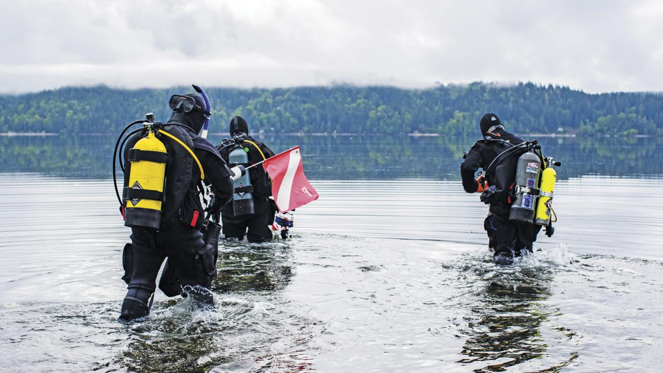 divers enter the water at hood canal