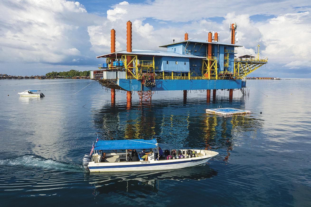 This unique PADI Five Star IDC Resort in the Celebes Sea is a refurbished oil rig.