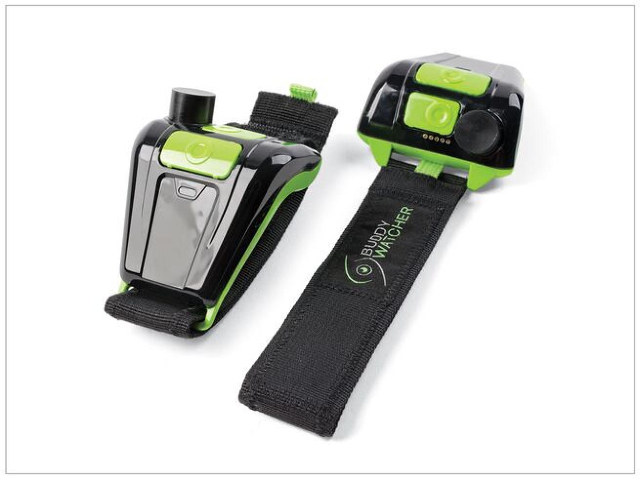 Dive Alert Buddy Watcher

The Buddy Watcher allows you to get your dive buddy's attention with the push of a button.