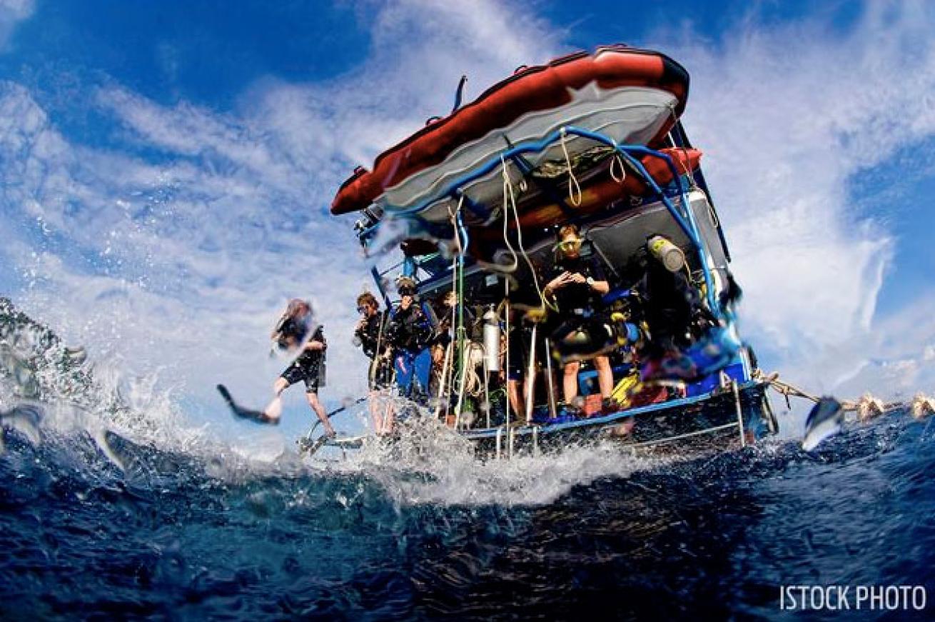 Rough water rocking the dive boat
