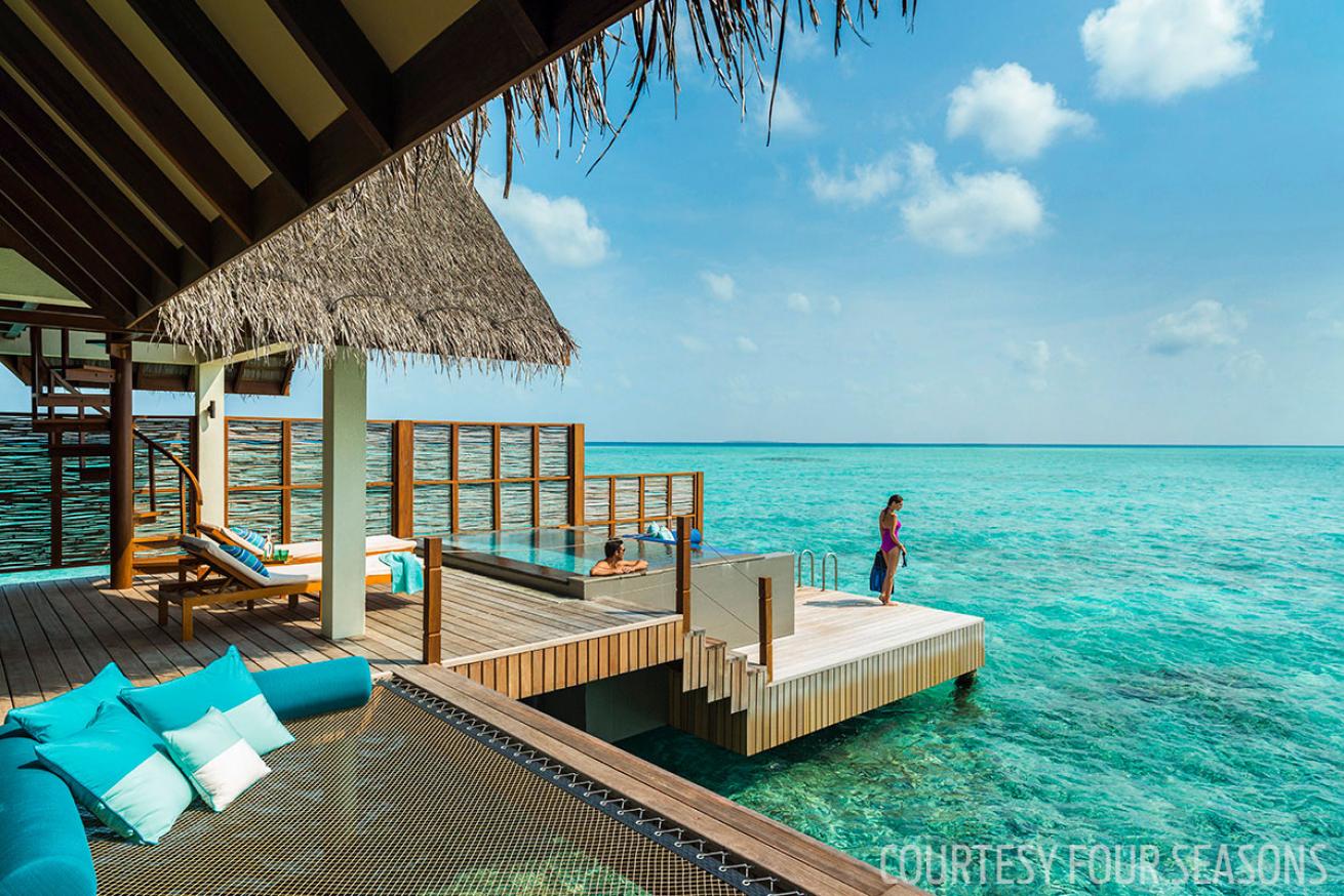 romantic dive resorts 