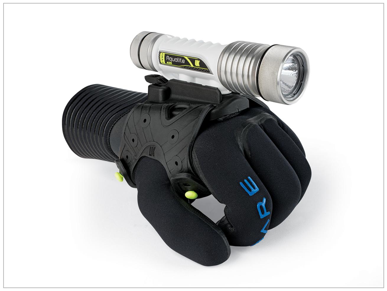 scuba diving light Underwater Kinetics Aqualite Pro 20˚