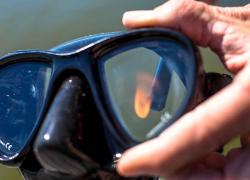 how to clean dive snorkeling mask
